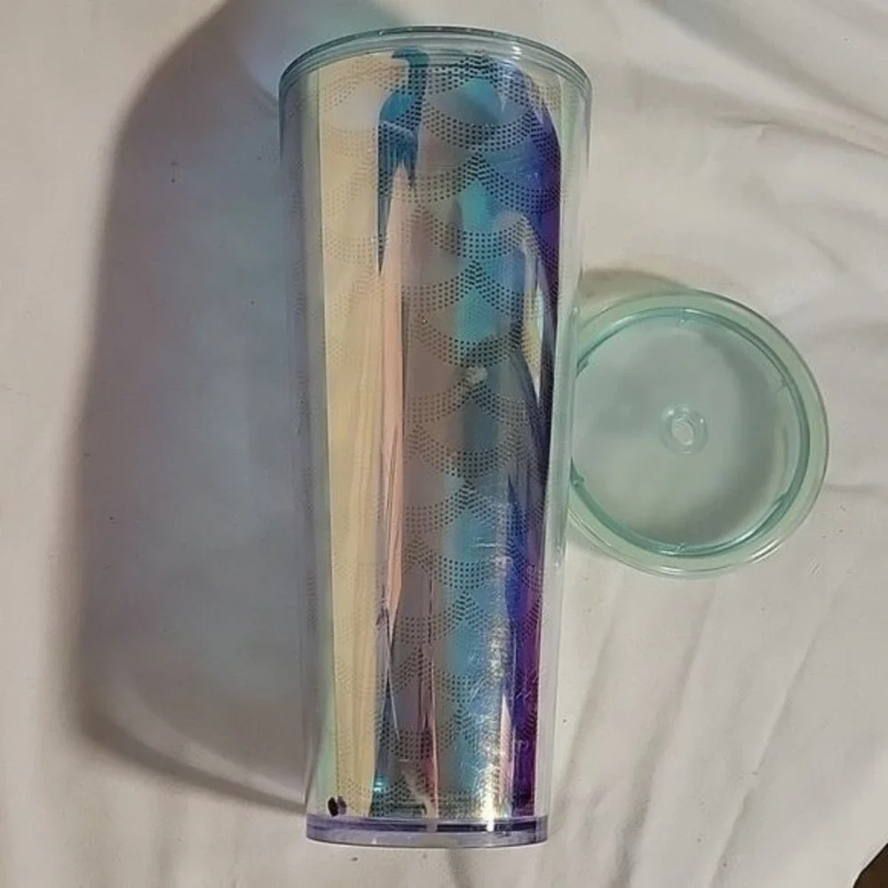 Starbucks Iridescent Tumbler Cold Cup Mermaid‎ Scale Texture 24 fl oz mermaid